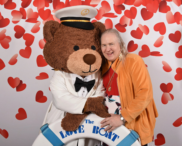 photo-helene-love-boat.jpg